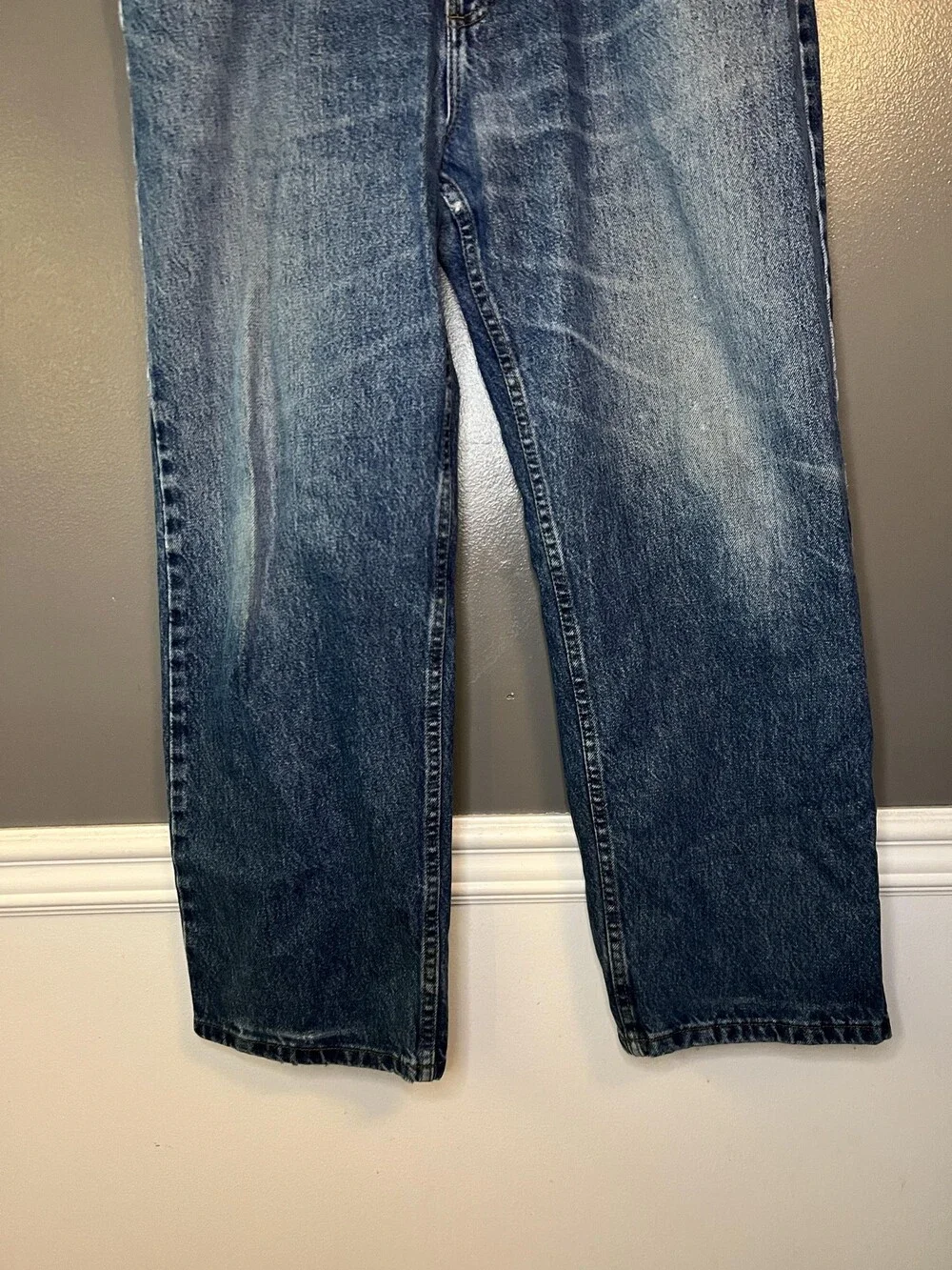 Lee Jeans Mens 38x29 Blue Relaxed Fit Denim Distressed Medium Wash 100% Cotton
